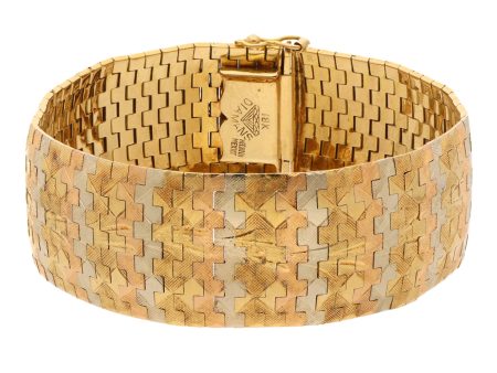 Brazalete eslabón articulado labrado en oro tres tonos 18 kilates. Online Hot Sale